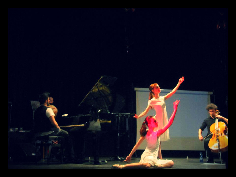 christian_carlino_delord_pianista_italiano_contemporaneo_italian_pianist_savignano_modena_italia_2013 (14) christian_carlino_delord_pianista_italiano_contemporaneo_italian_pianist_savignano_modena_italia_2013 (1)