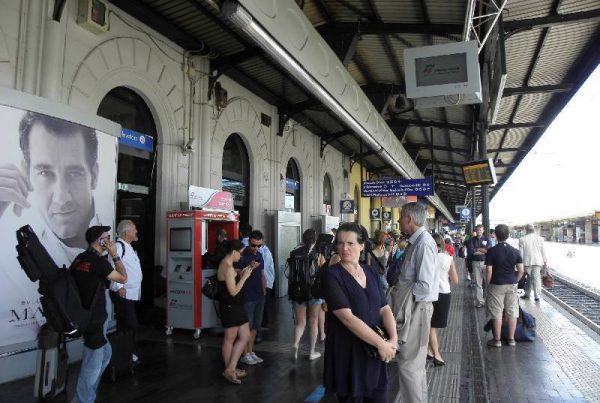stazione treni bologna